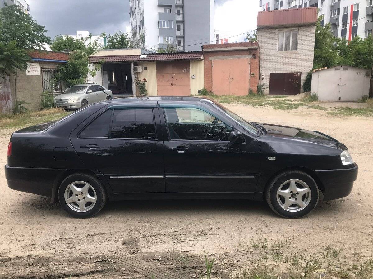 Chery Amulet (A15) с пробегом — 2008 год. Фото: #3