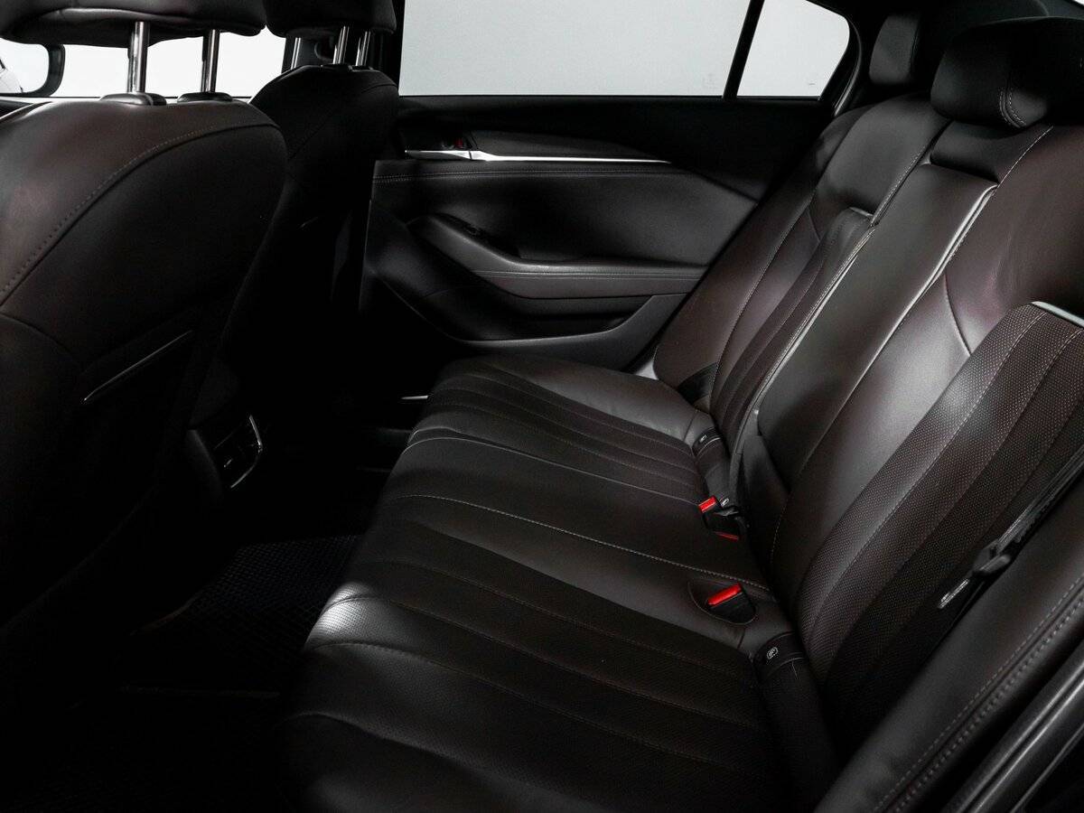 Mazda 6 с пробегом — 2022 год. Фото: #9