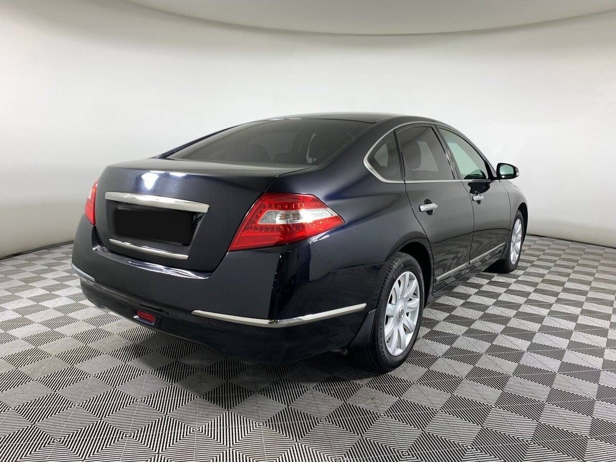 Nissan Teana с пробегом — 2011 год. Фото: #4