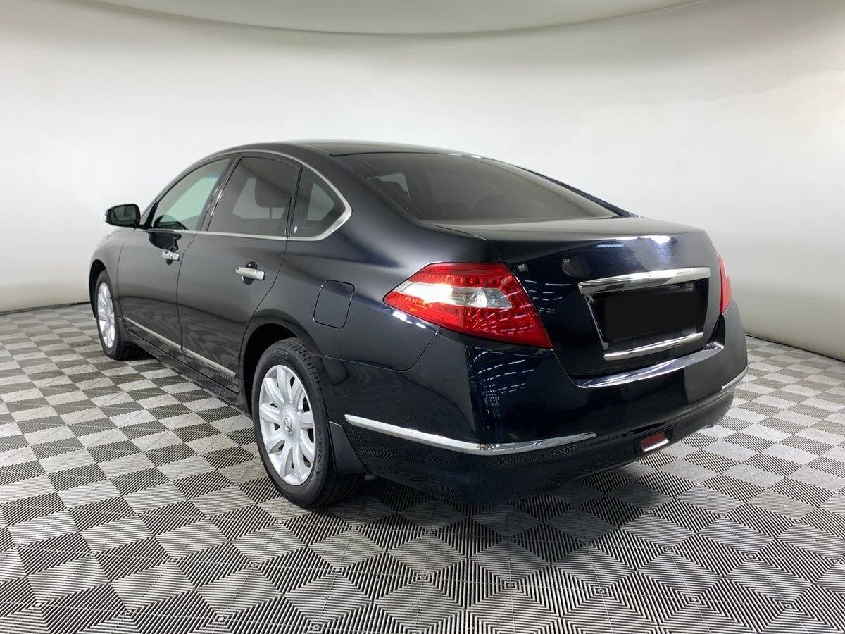 Nissan Teana с пробегом — 2011 год. Фото: #6
