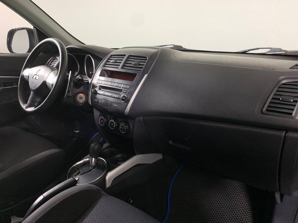Mitsubishi ASX с пробегом — 2011 год. Фото: #12