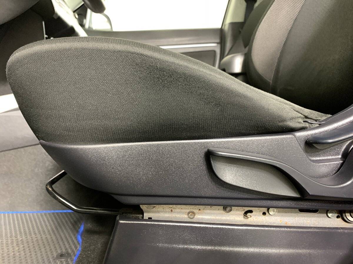 Mitsubishi ASX с пробегом — 2011 год. Фото: #15