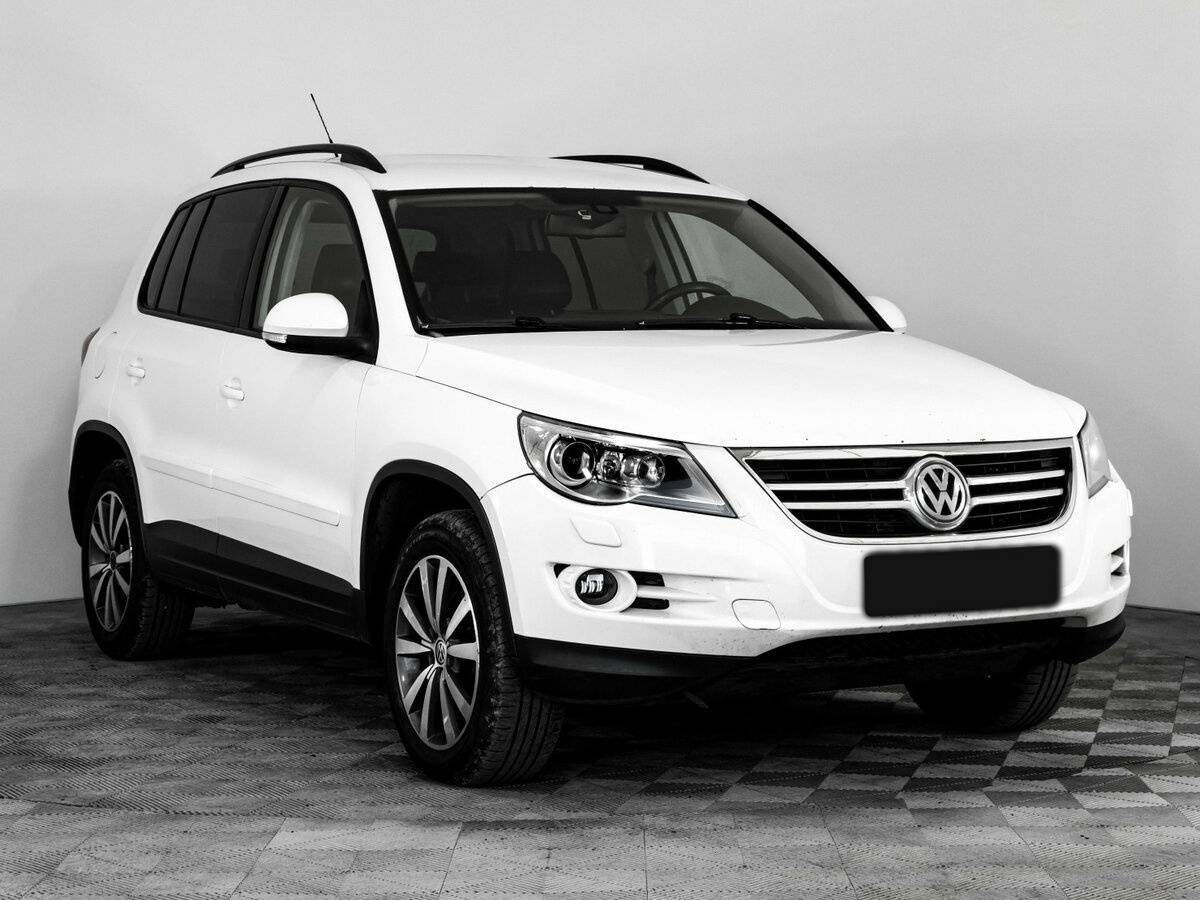 Volkswagen Tiguan с пробегом — 2010 год. Фото: #2