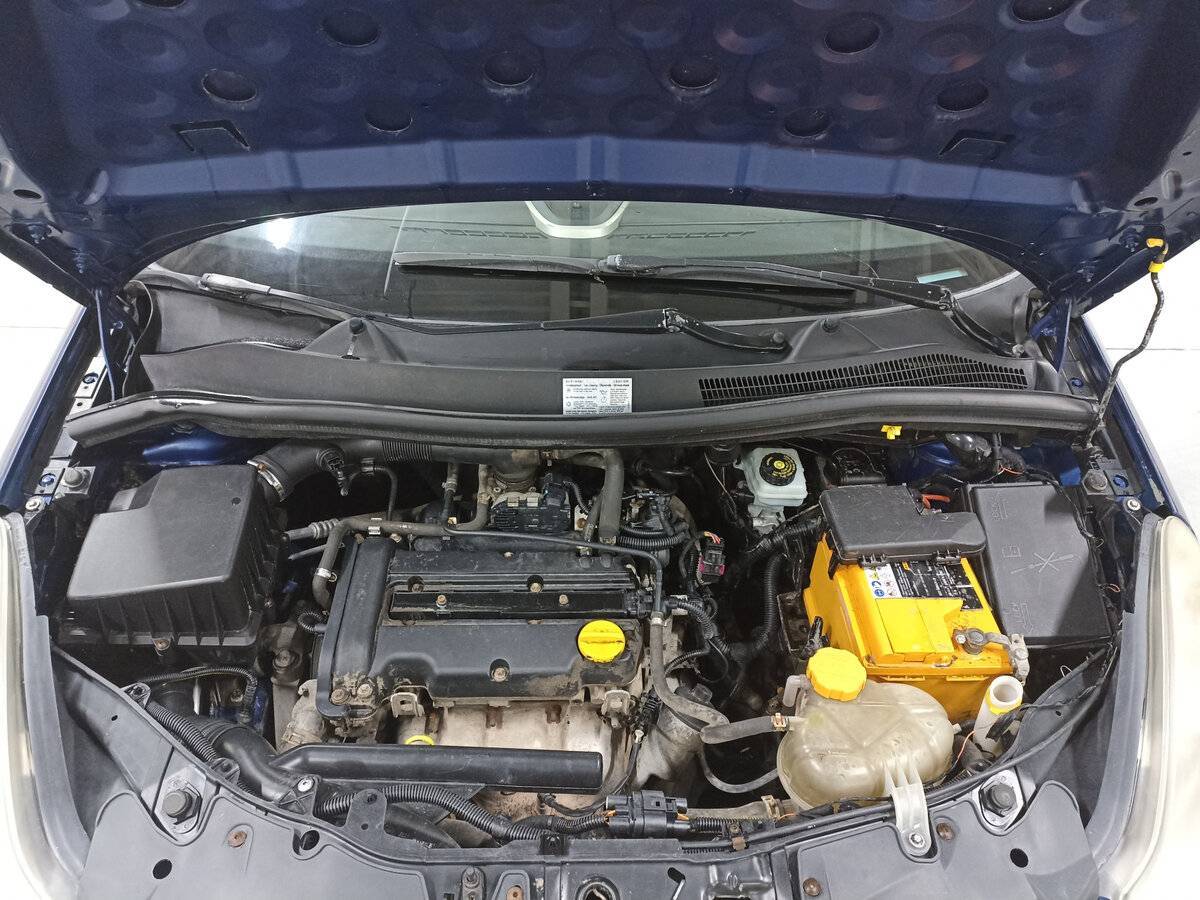 Opel Corsa с пробегом — 2007 год. Фото: #8