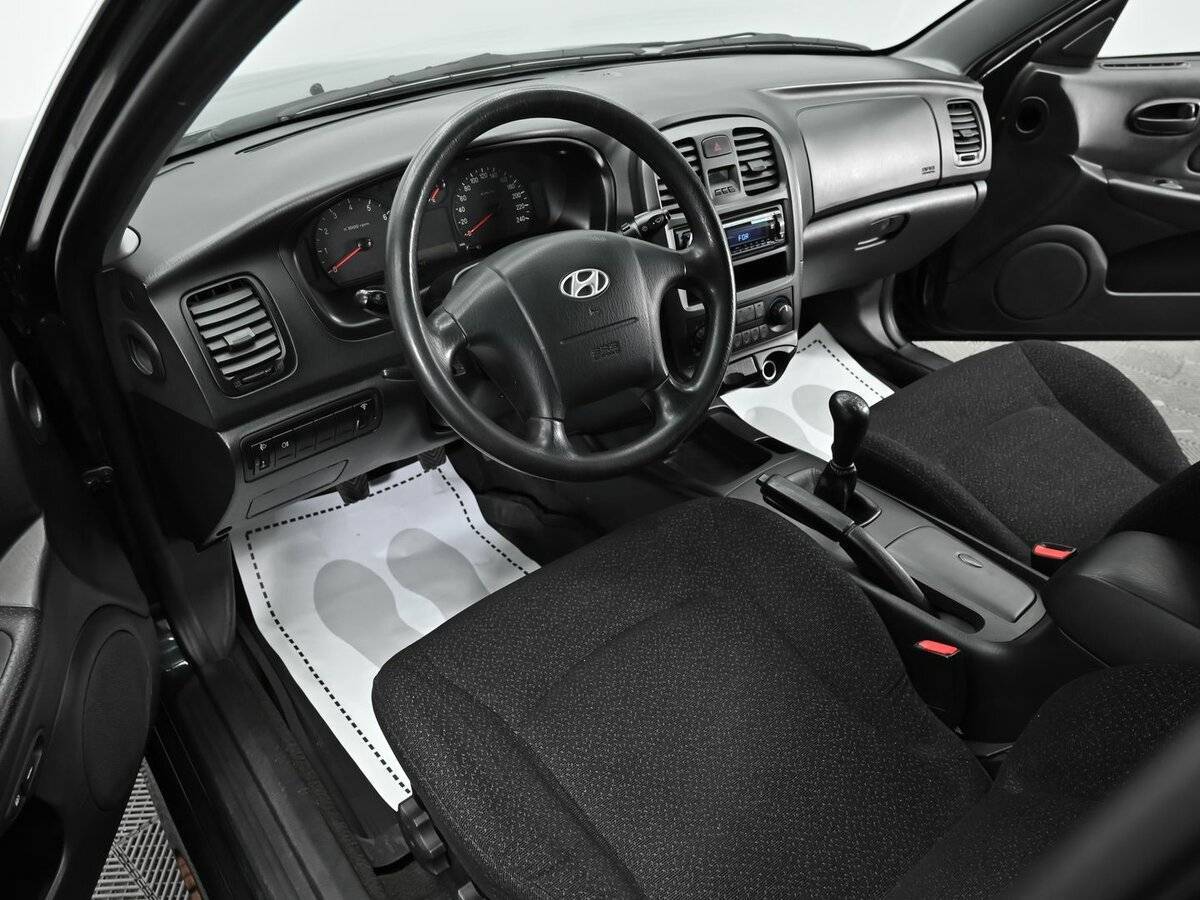 Hyundai Sonata с пробегом — 2011 год. Фото: #7