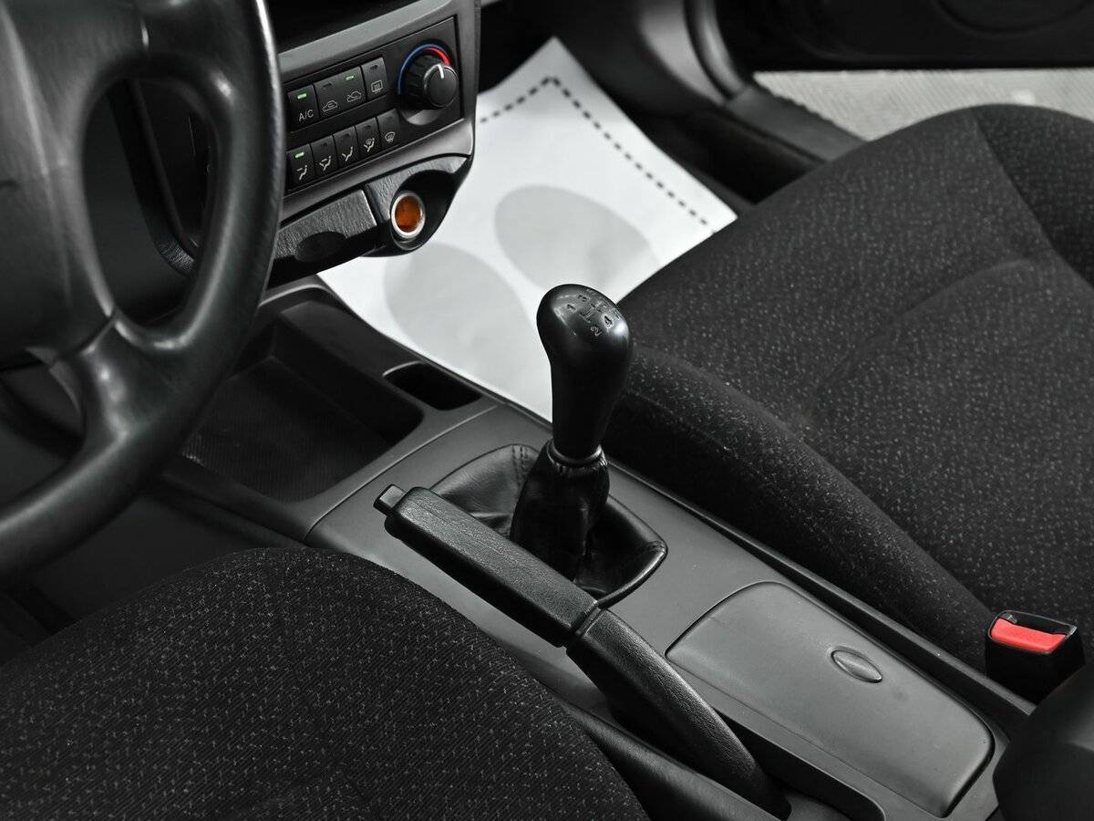 Hyundai Sonata с пробегом — 2011 год. Фото: #10