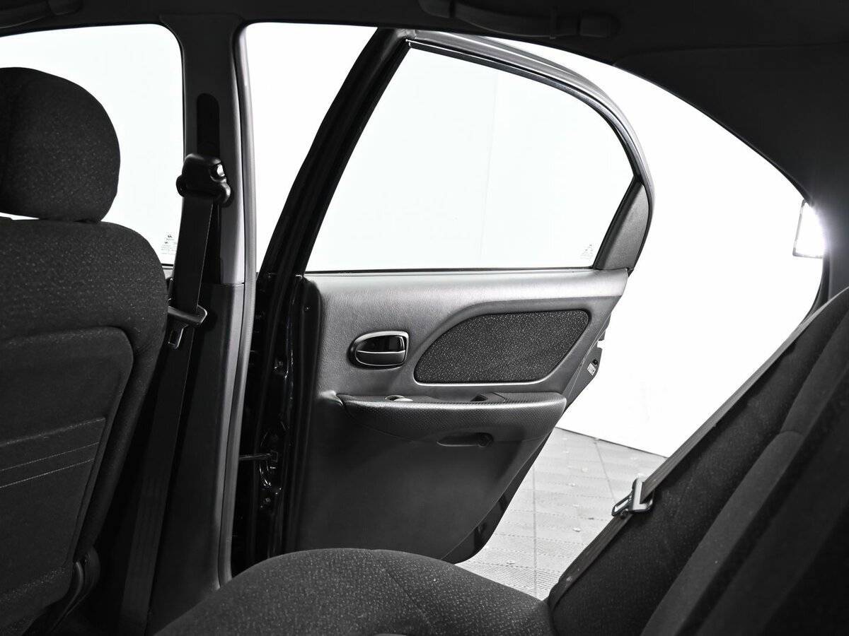 Hyundai Sonata с пробегом — 2011 год. Фото: #14