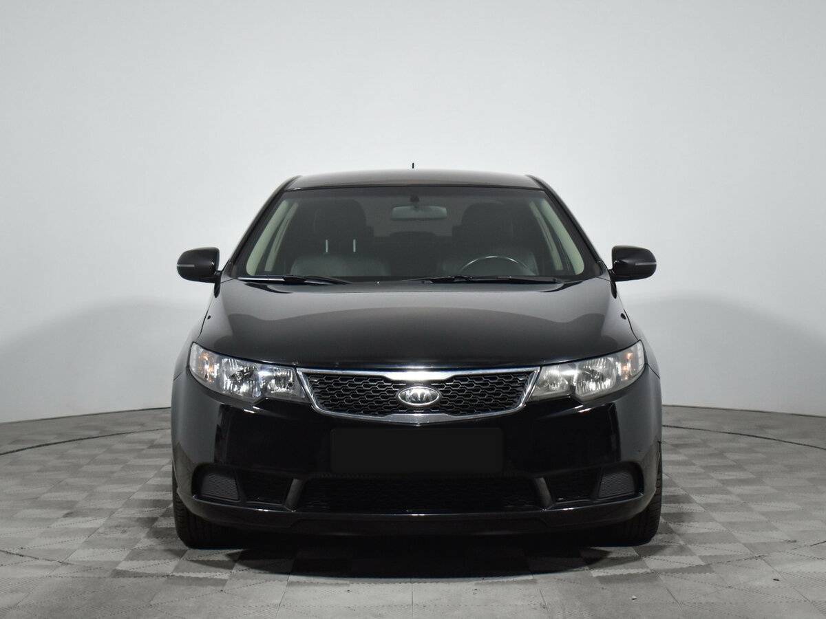 Kia Cerato с пробегом — 2011 год. Фото: #1