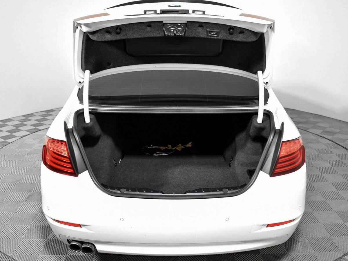 BMW 5 серии с пробегом — 2013 год. Фото: #19