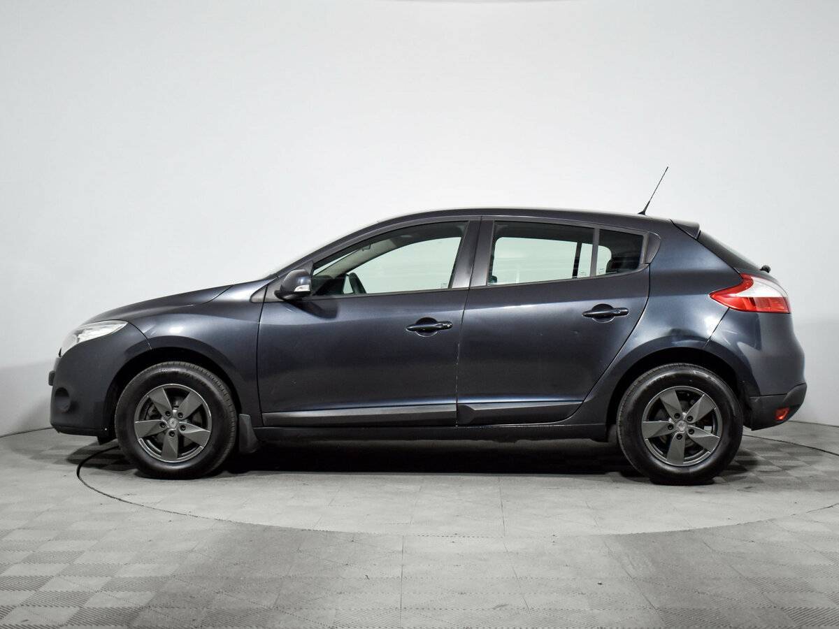 Renault Megane с пробегом — 2010 год. Фото: #7