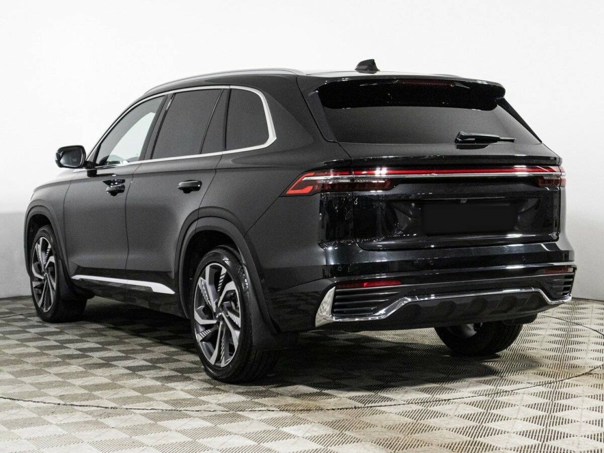 Geely Monjaro с пробегом — 2023 год. Фото: #6