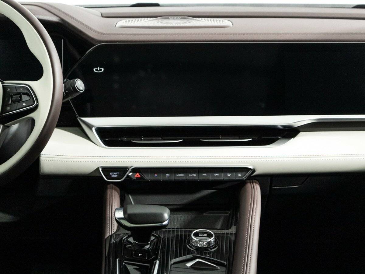 Geely Monjaro с пробегом — 2023 год. Фото: #13