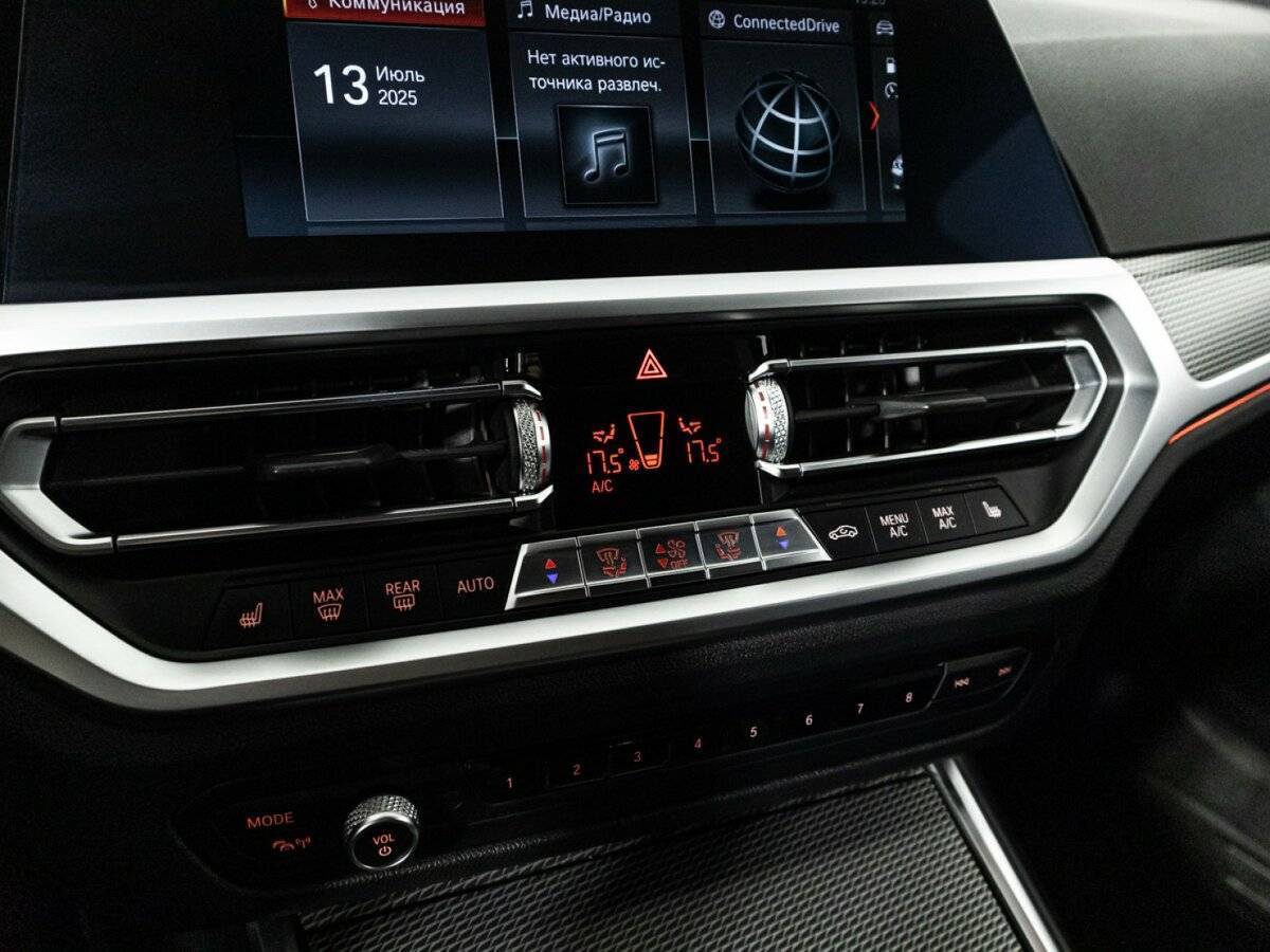 BMW 3 серии с пробегом — 2020 год. Фото: #17