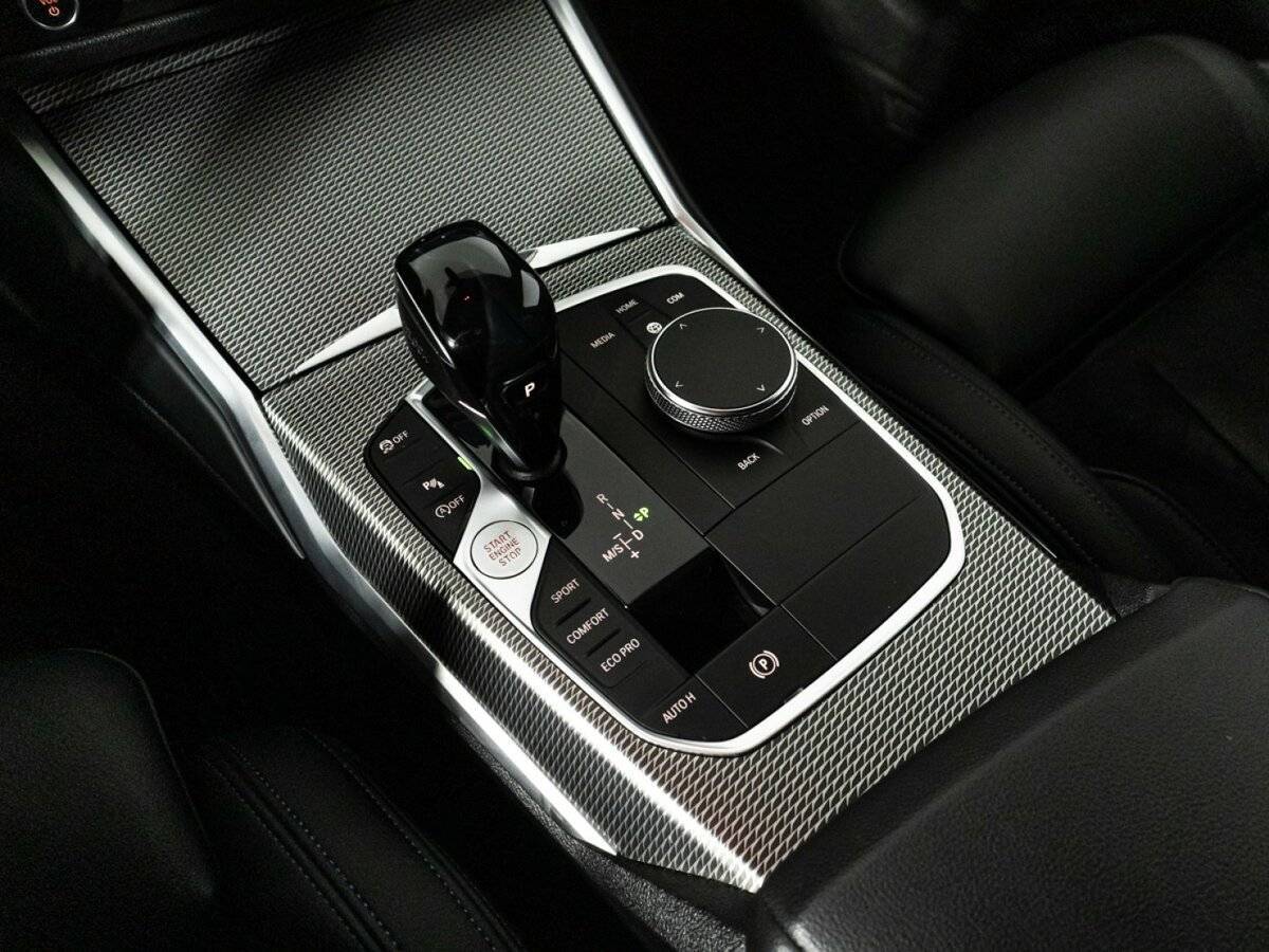 BMW 3 серии с пробегом — 2020 год. Фото: #18
