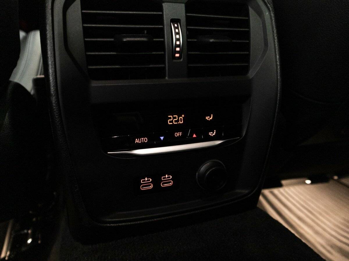 BMW 3 серии с пробегом — 2020 год. Фото: #22