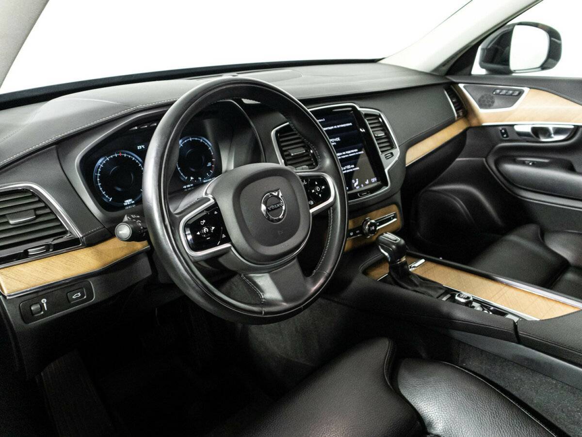 Volvo XC90 с пробегом — 2021 год. Фото: #10