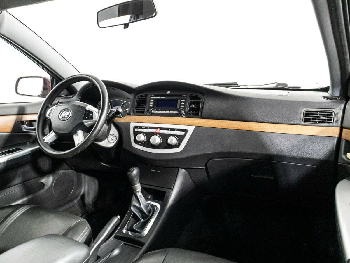 Lifan Solano с пробегом — 2011 год. Фото: #8