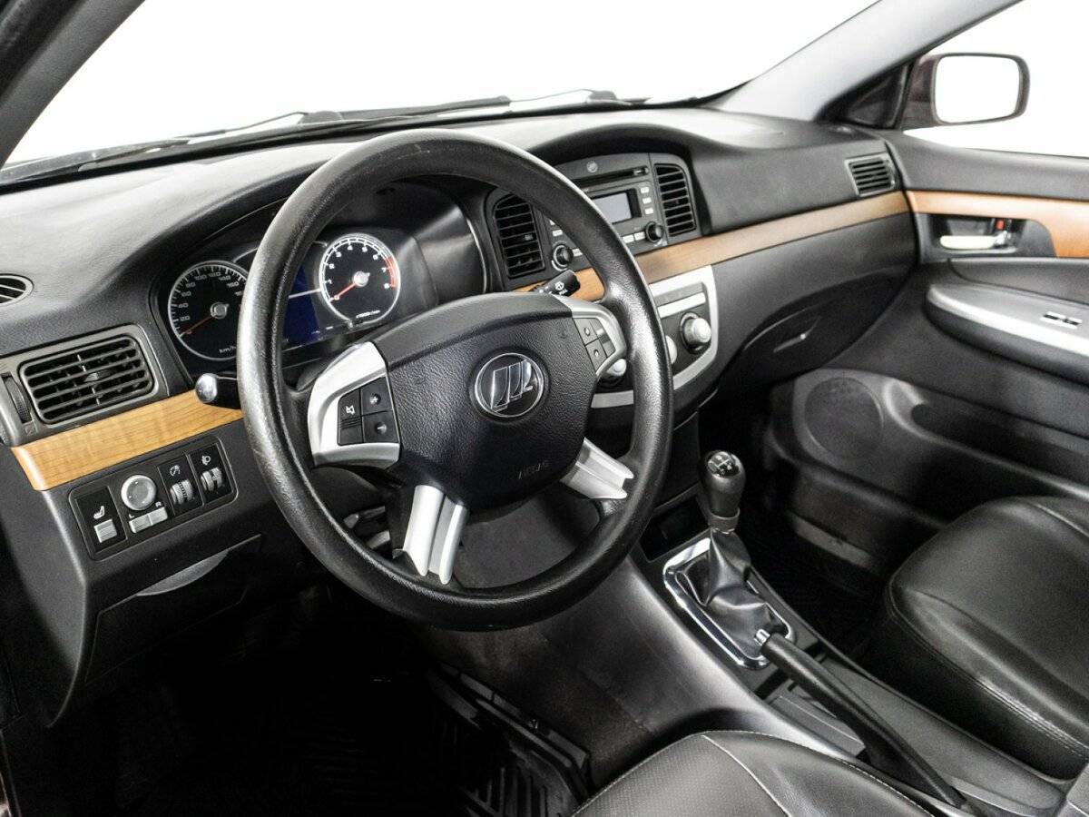 Lifan Solano с пробегом — 2011 год. Фото: #10