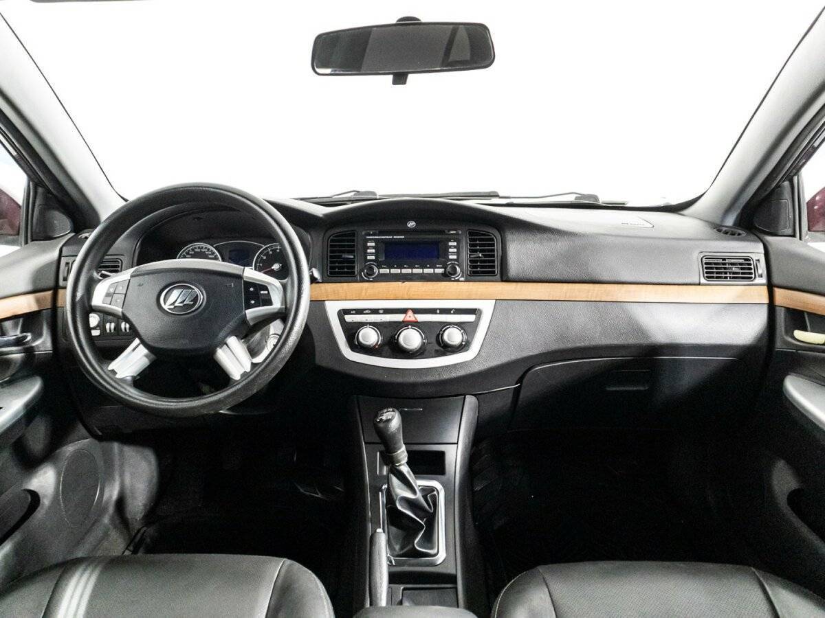 Lifan Solano с пробегом — 2011 год. Фото: #12