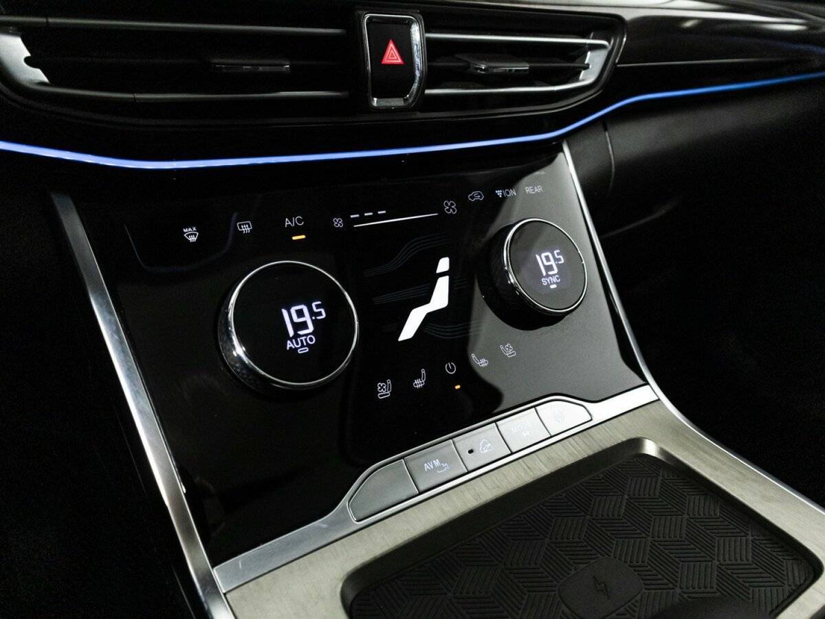 EXEED VX с пробегом — 2023 год. Фото: #18