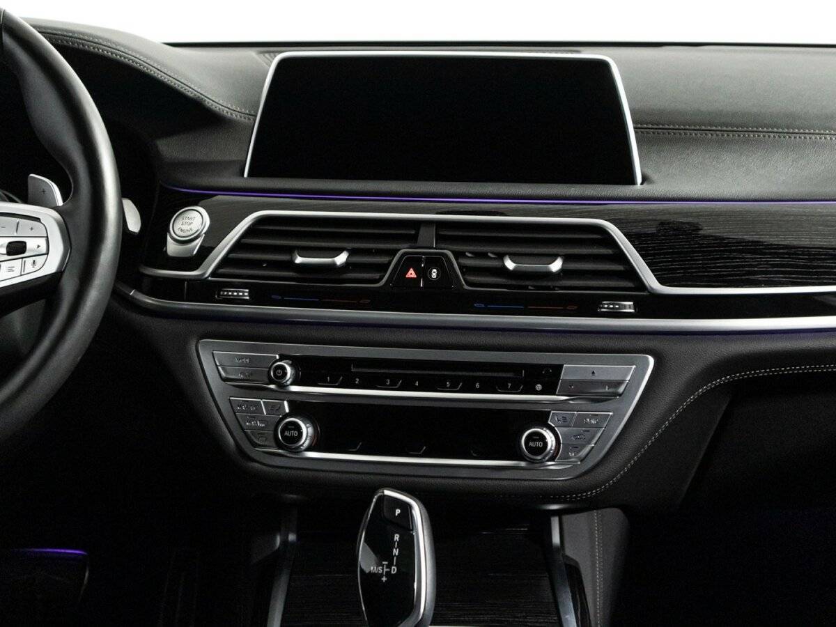 BMW 7 серии с пробегом — 2020 год. Фото: #13