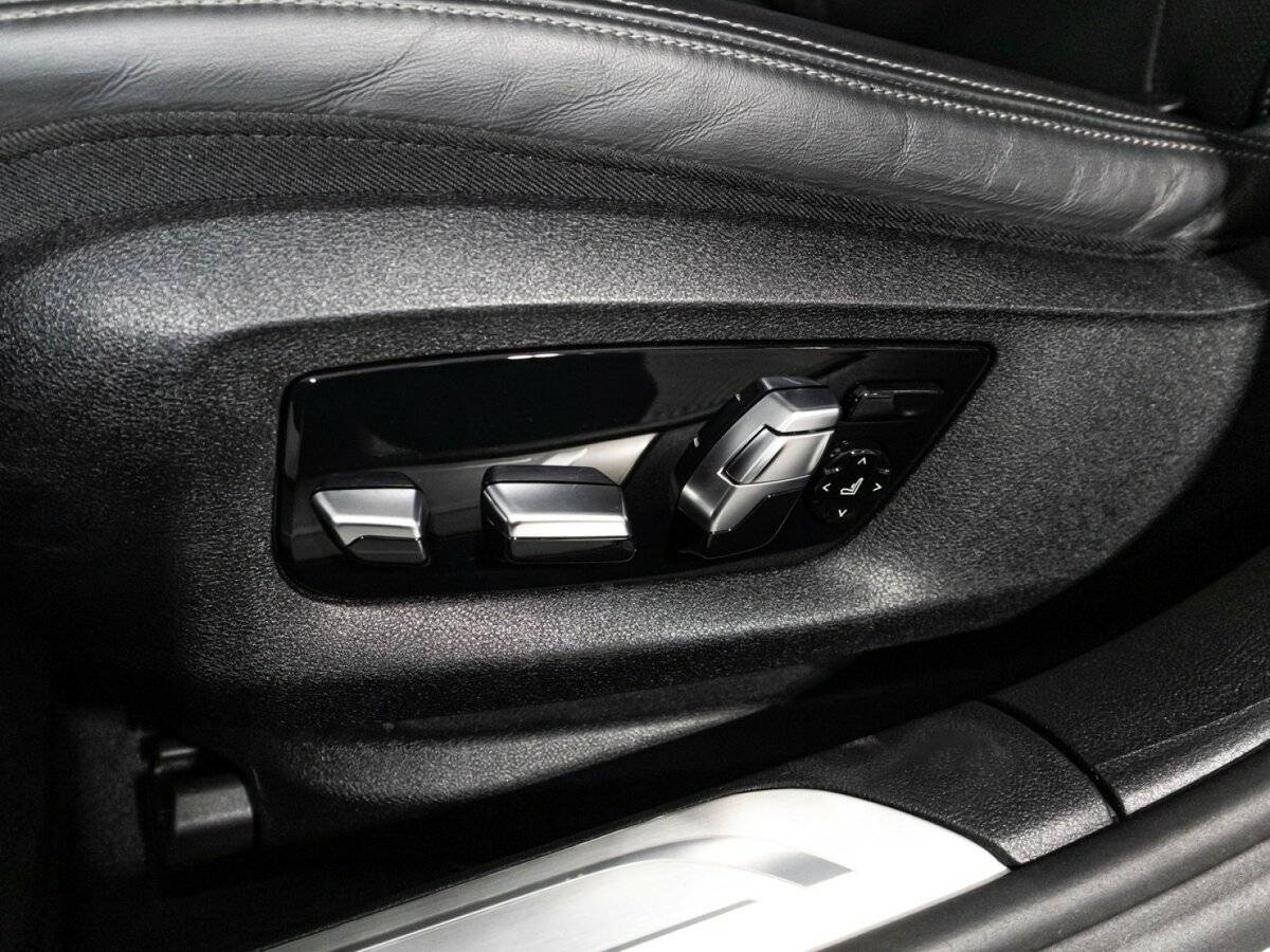 BMW 7 серии с пробегом — 2020 год. Фото: #16