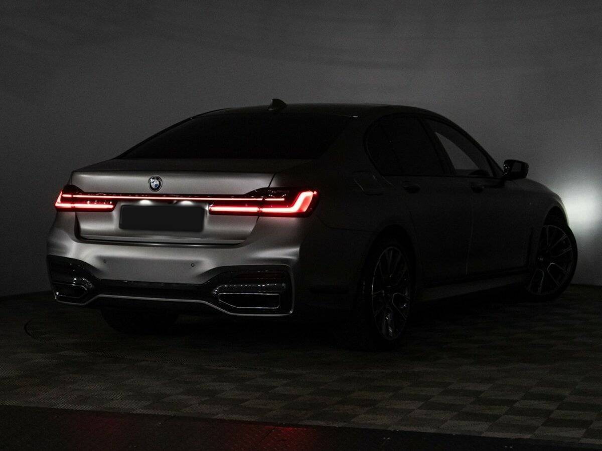 BMW 7 серии с пробегом — 2020 год. Фото: #33