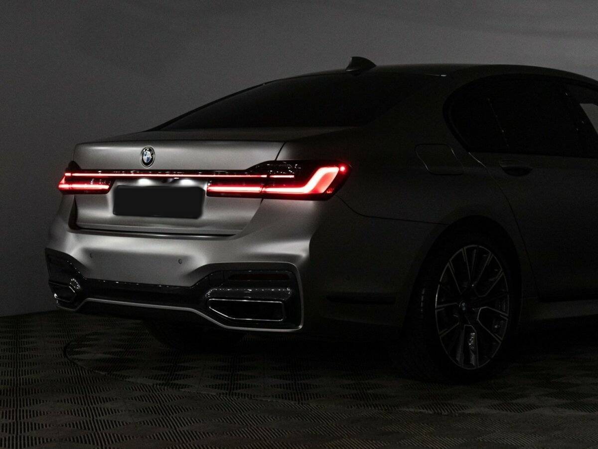 BMW 7 серии с пробегом — 2020 год. Фото: #34