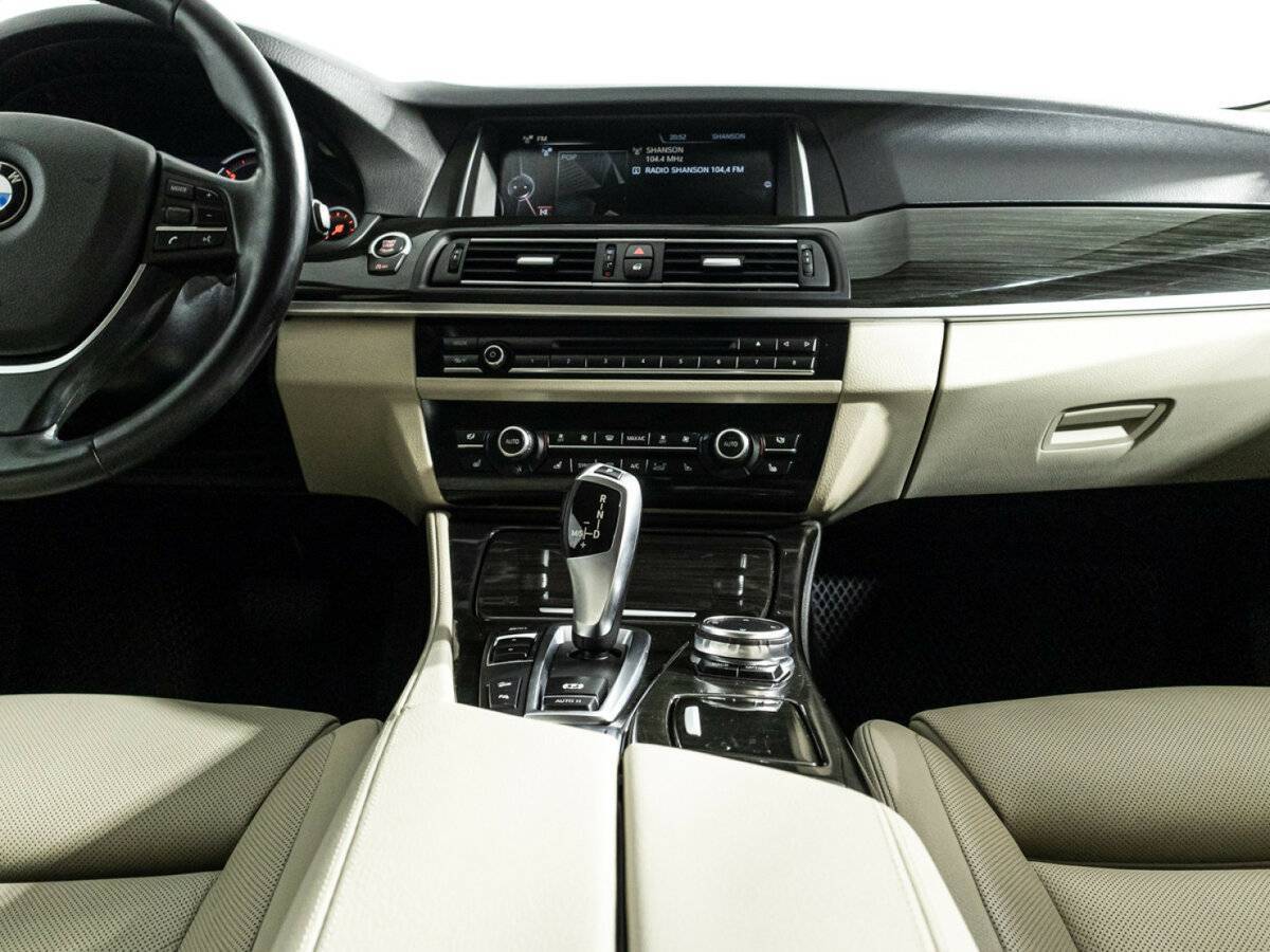 BMW 5 серии с пробегом — 2016 год. Фото: #13