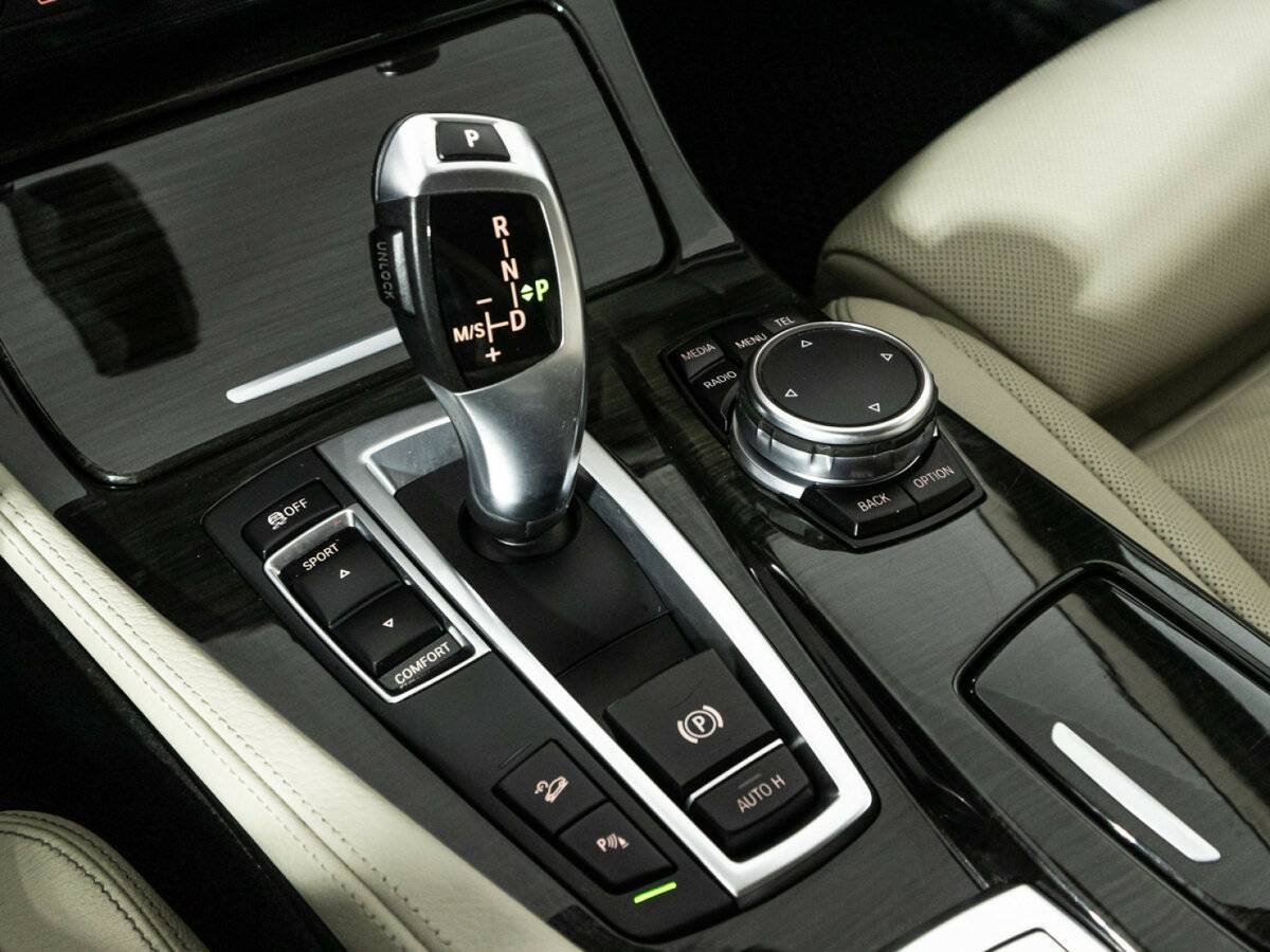 BMW 5 серии с пробегом — 2016 год. Фото: #23