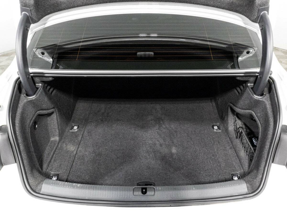 Audi A4 с пробегом — 2020 год. Фото: #14