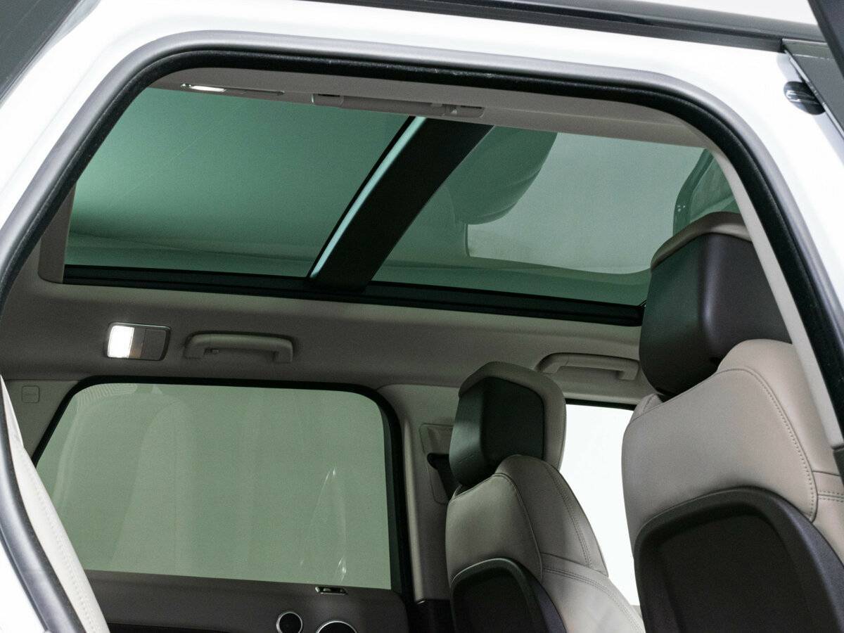 Land Rover Range Rover Sport с пробегом — 2018 год. Фото: #10
