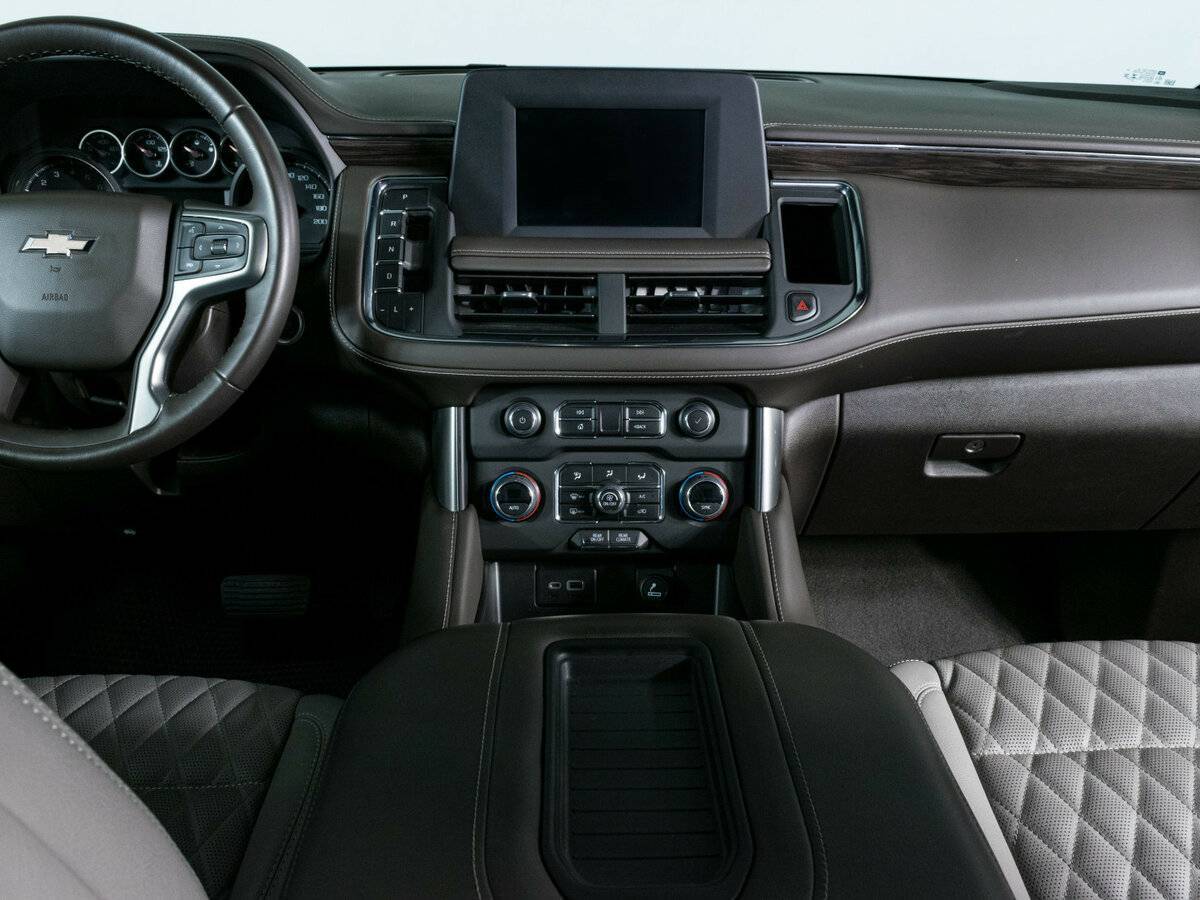Chevrolet Tahoe с пробегом — 2022 год. Фото: #10