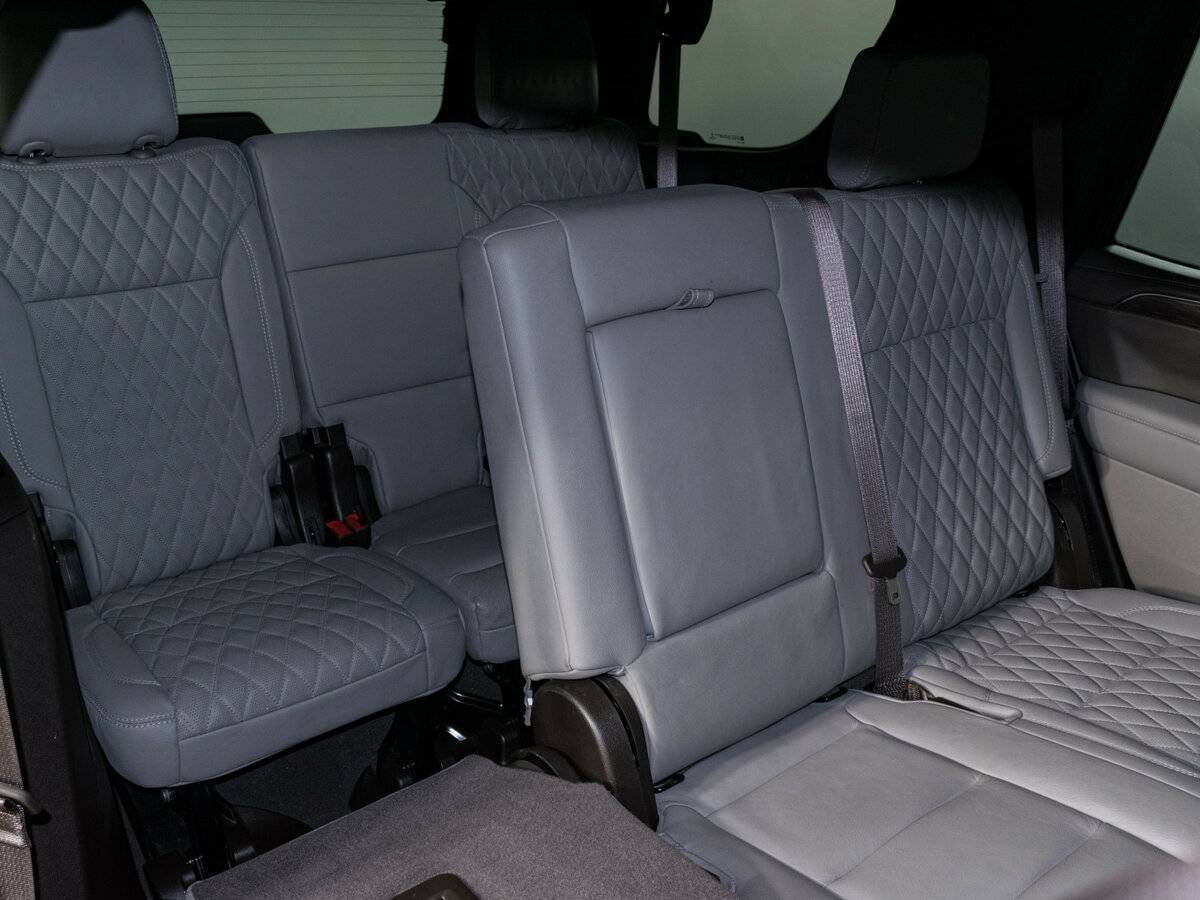 Chevrolet Tahoe с пробегом — 2022 год. Фото: #12