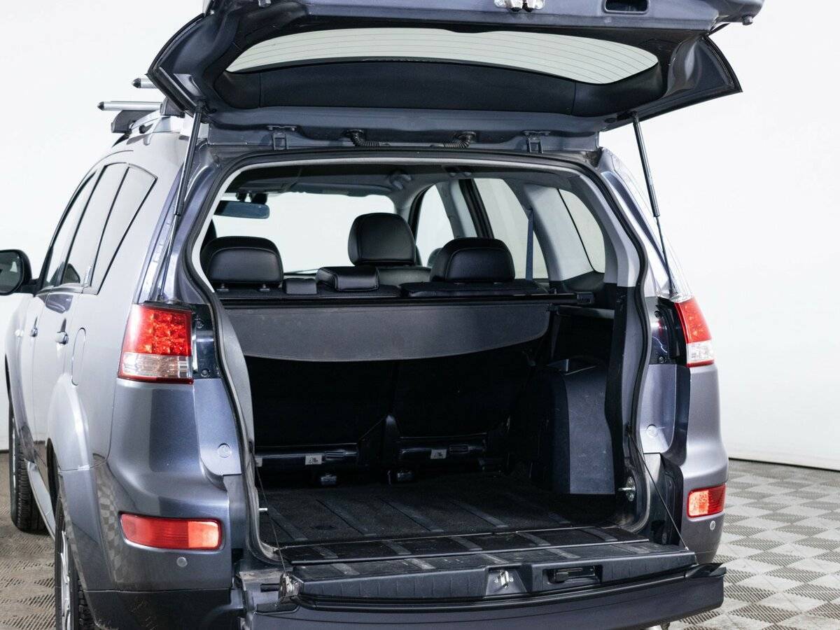 Citroen C-Crosser с пробегом — 2010 год. Фото: #8