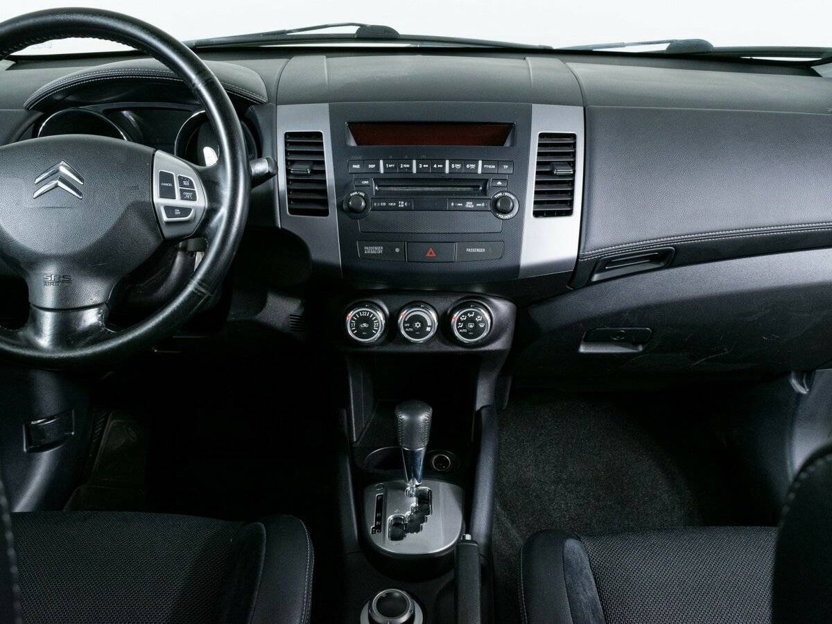 Citroen C-Crosser с пробегом — 2010 год. Фото: #10