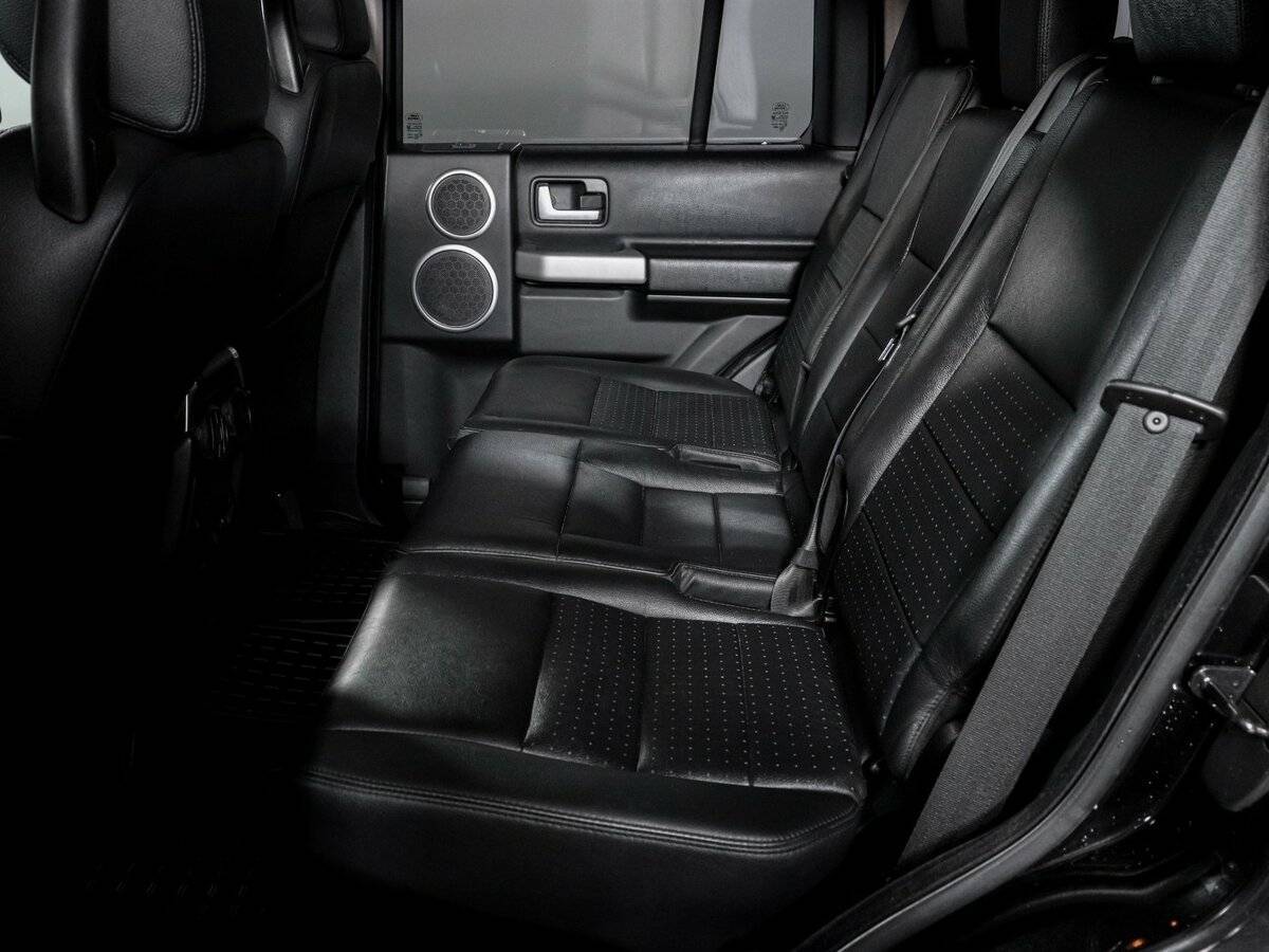 Land Rover Discovery с пробегом — 2009 год. Фото: #9