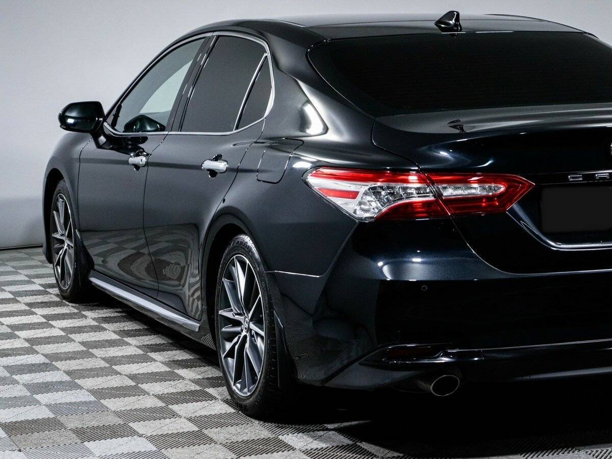 Toyota Camry с пробегом — 2023 год. Фото: #16