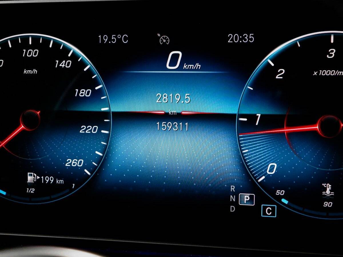 Mercedes-Benz GLE с пробегом — 2020 год. Фото: #10