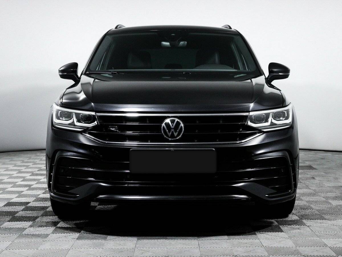 Volkswagen Tiguan с пробегом — 2021 год. Фото: #1