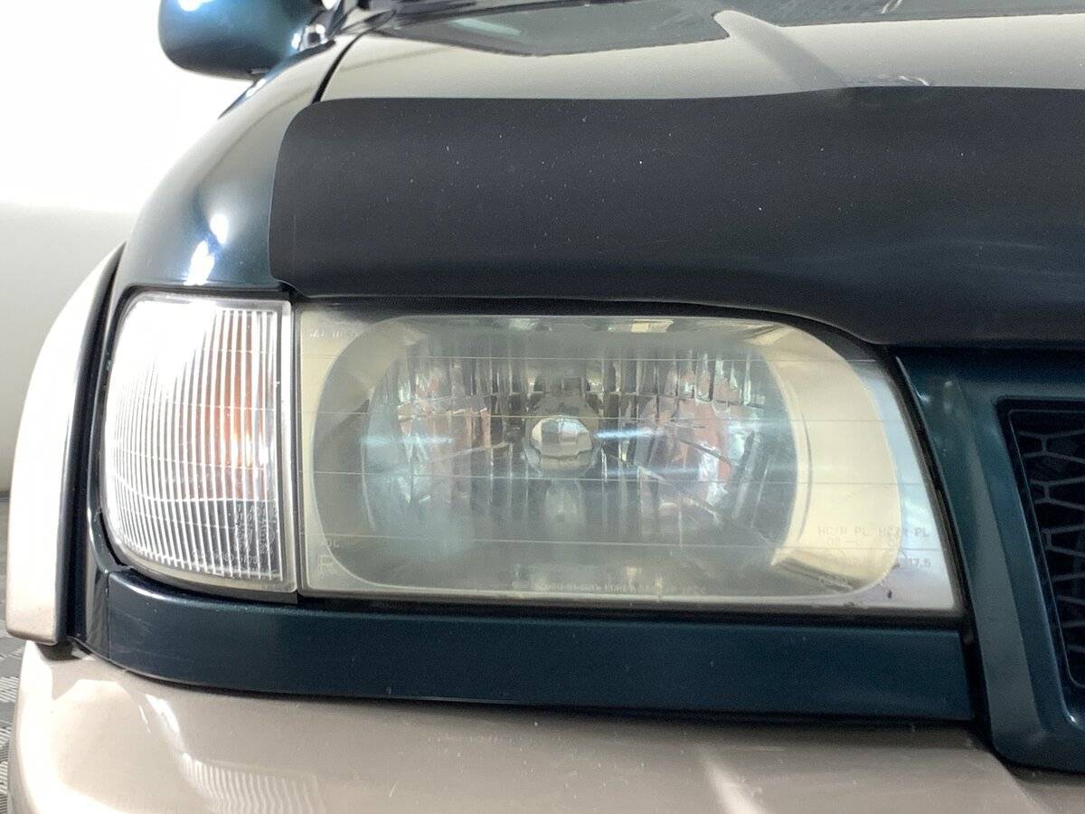 Kia Sportage с пробегом — 2003 год. Фото: #9