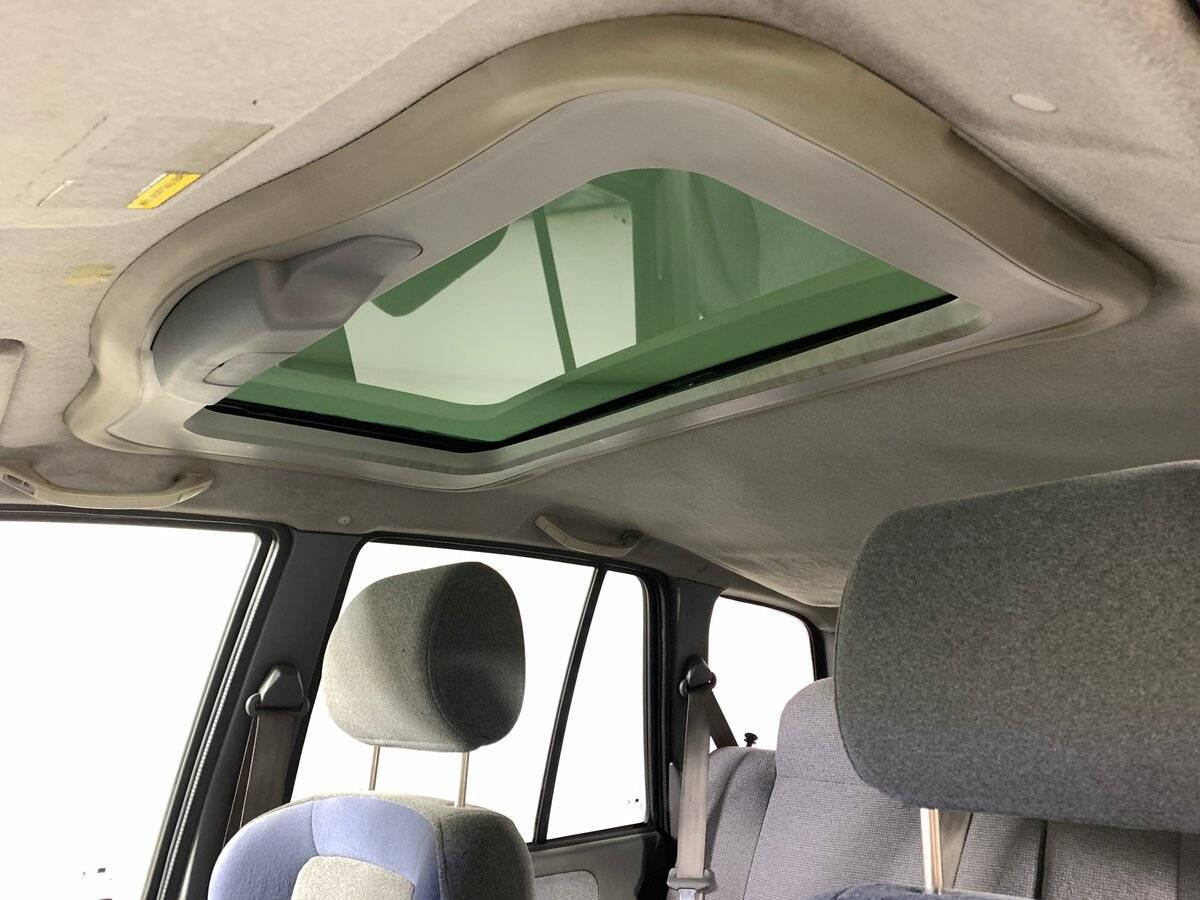 Kia Sportage с пробегом — 2003 год. Фото: #17