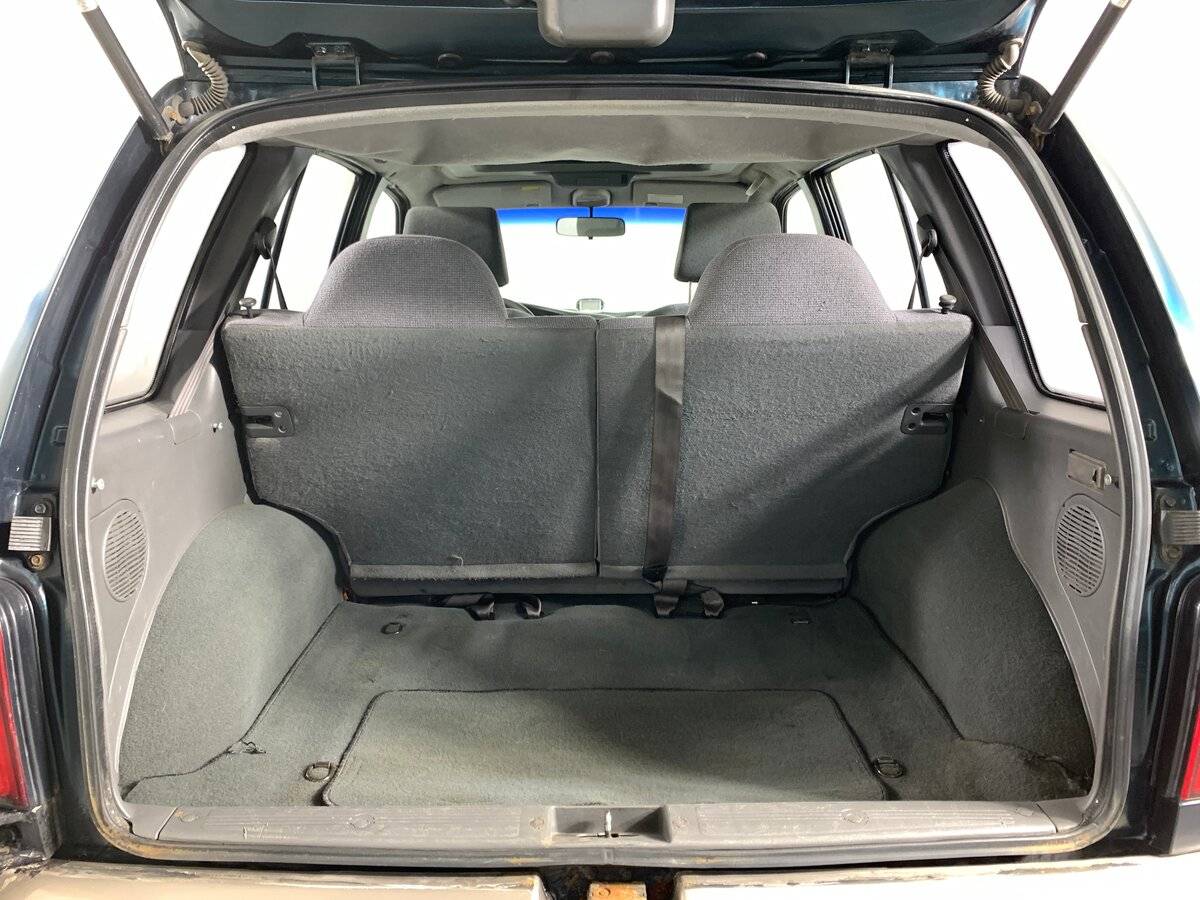 Kia Sportage с пробегом — 2003 год. Фото: #19