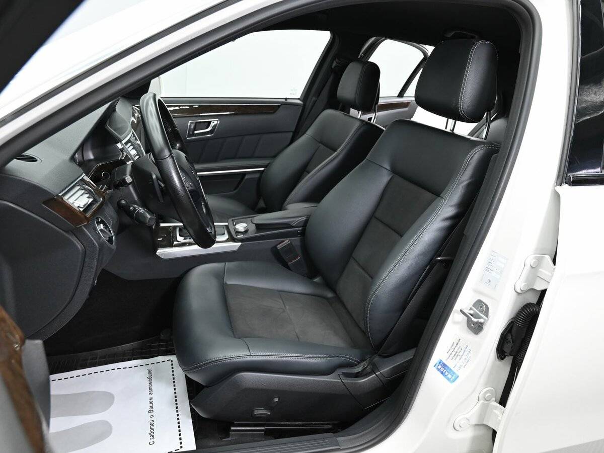 Mercedes-Benz E-Класс с пробегом — 2011 год. Фото: #4