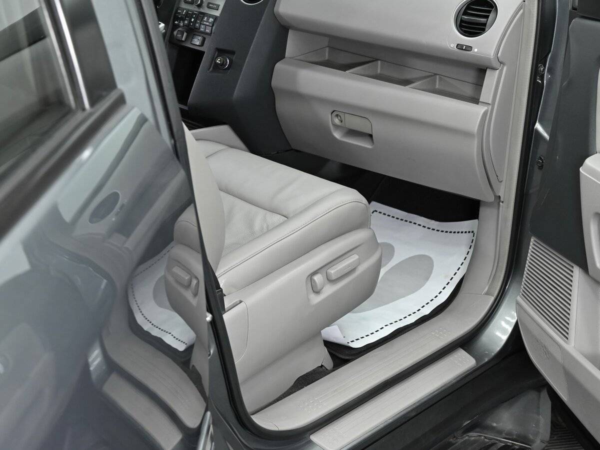 Honda Pilot с пробегом — 2008 год. Фото: #10
