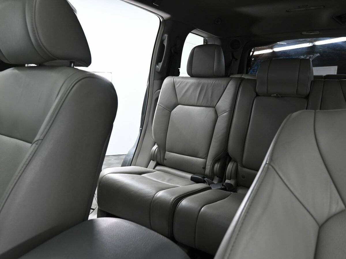 Honda Pilot с пробегом — 2008 год. Фото: #11