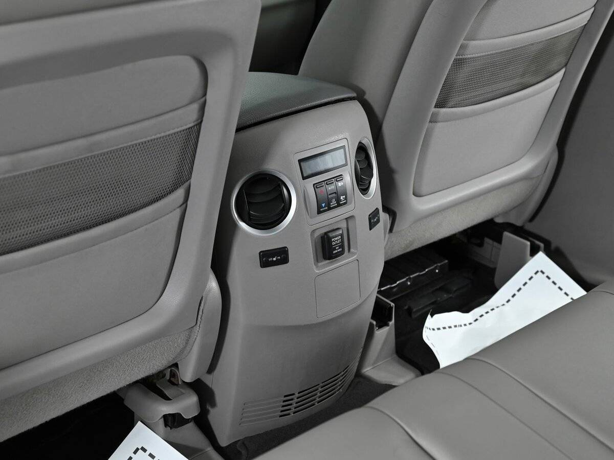 Honda Pilot с пробегом — 2008 год. Фото: #14