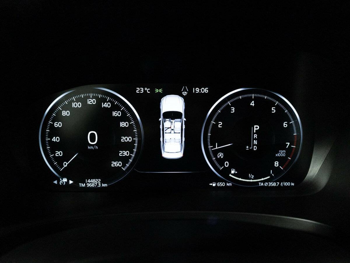 Volvo S90 с пробегом — 2017 год. Фото: #11