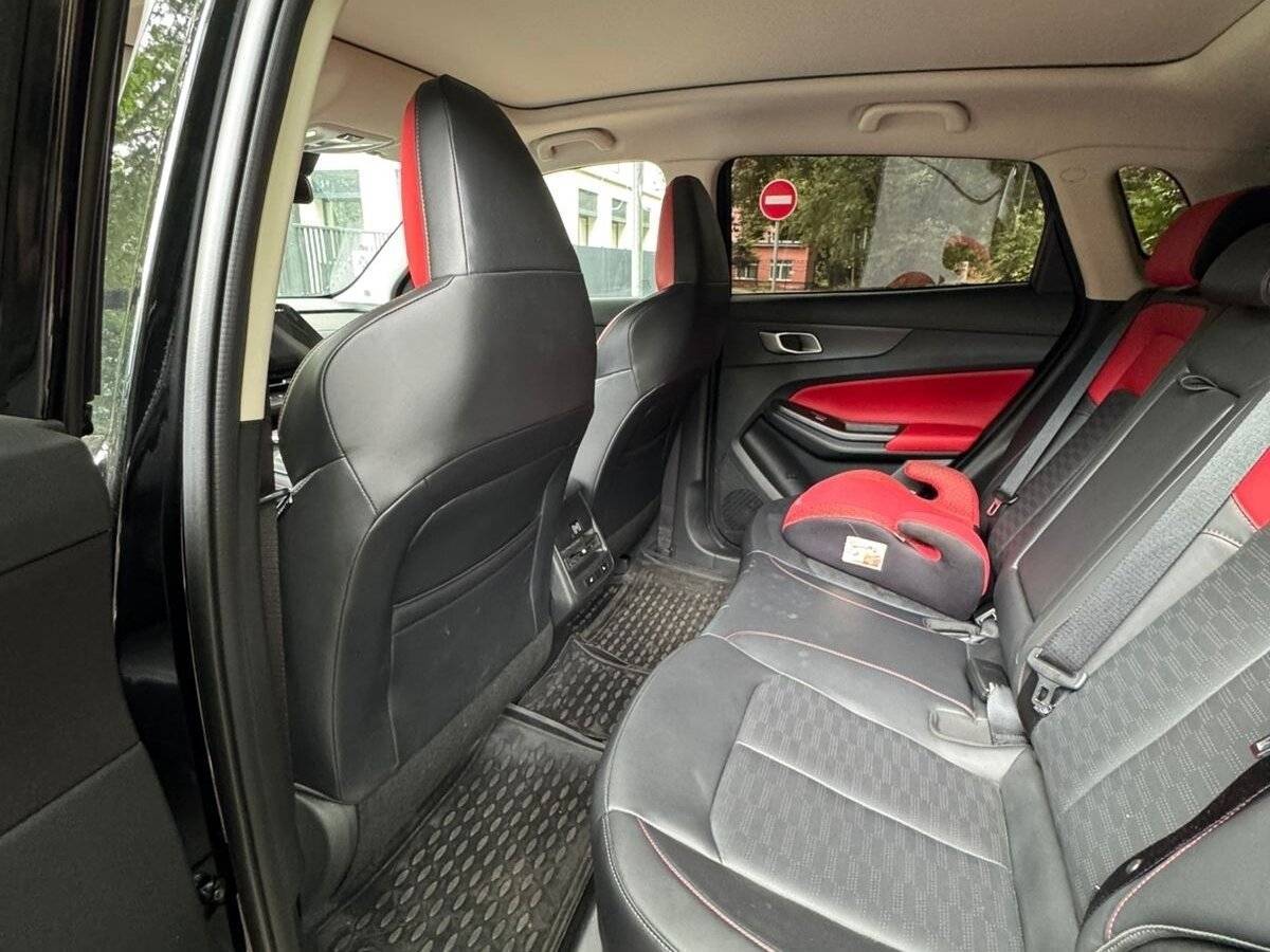 Changan UNI-S (CS55 Plus) с пробегом — 2024 год. Фото: #11