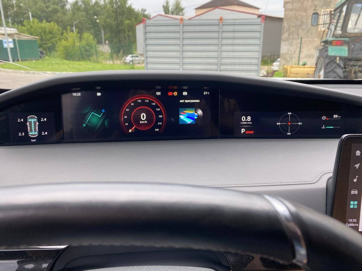 Changan UNI-K с пробегом — 2023 год. Фото: #12